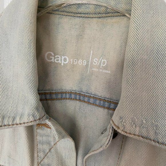 Gap Light Wash Denim Vest - Picture 4 of 5